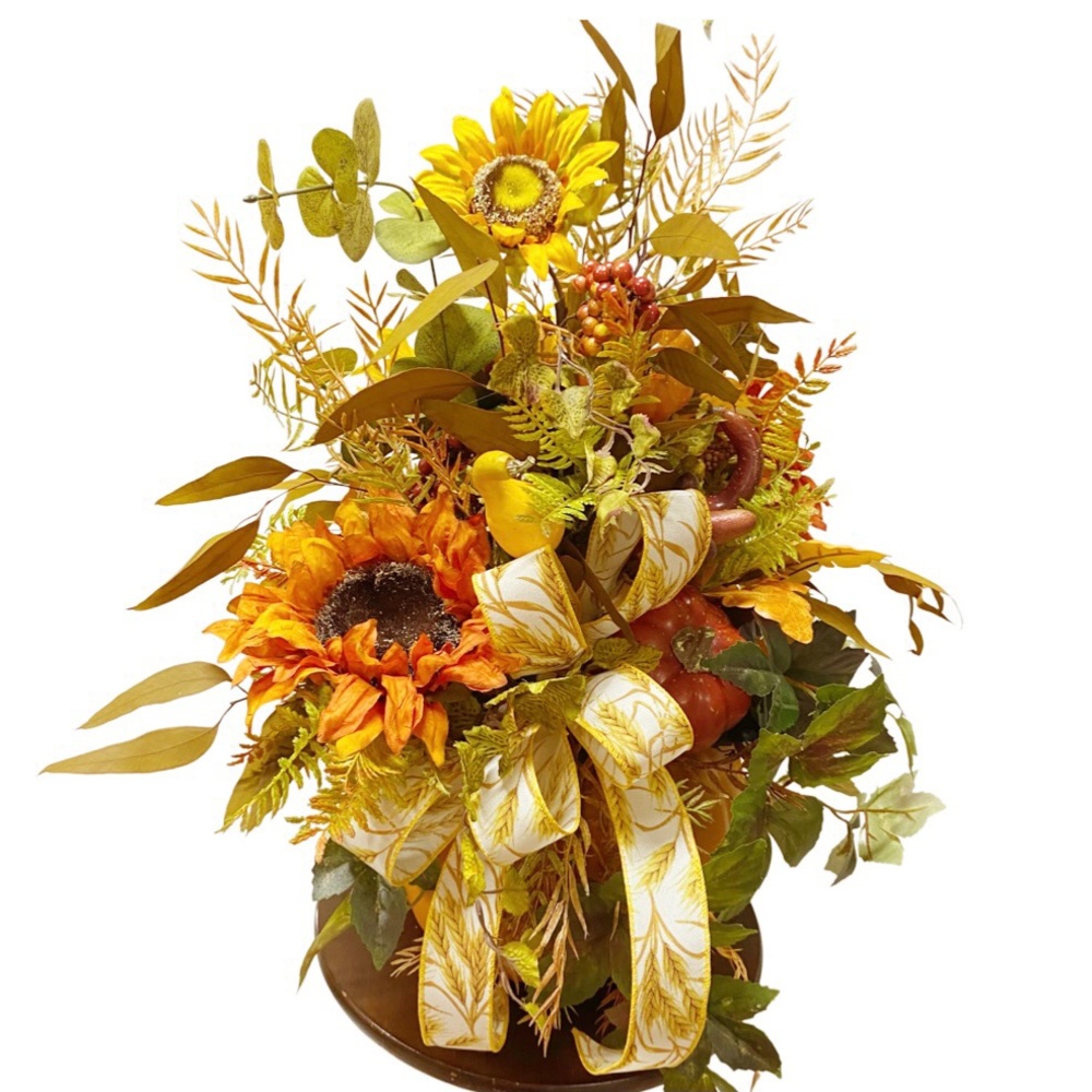 🍁SOLD🍁Large Fall Pumpkin Table Arrangement